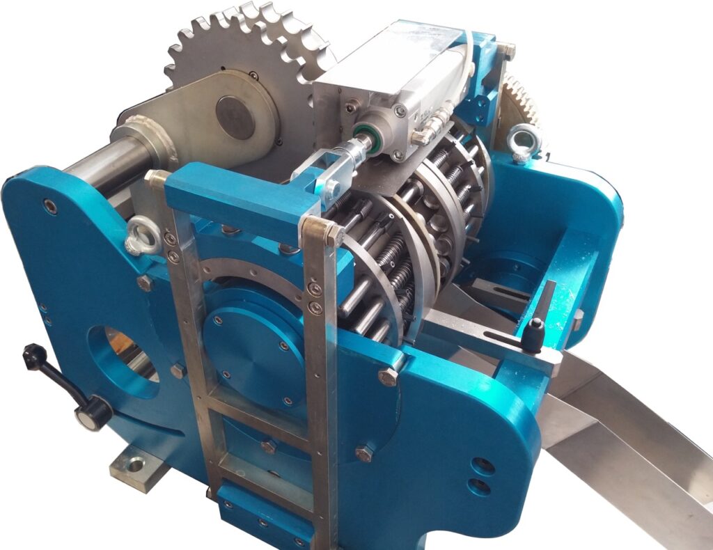 016SRG Rotary die set