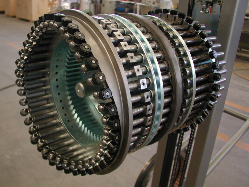 016SRM High speed rotary die set